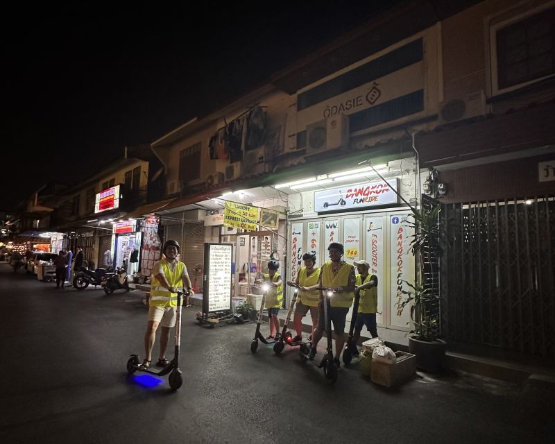 Bangkok By Night by Electric Scooter &/or Bike - Wat Prayurawongsawat and the slower side of the route