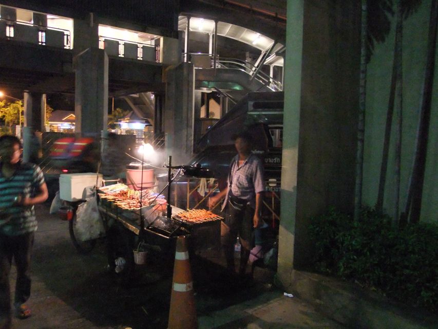 Bangkok by Night Cycling Tour with Street-food Meal - What the $45 price really buys you