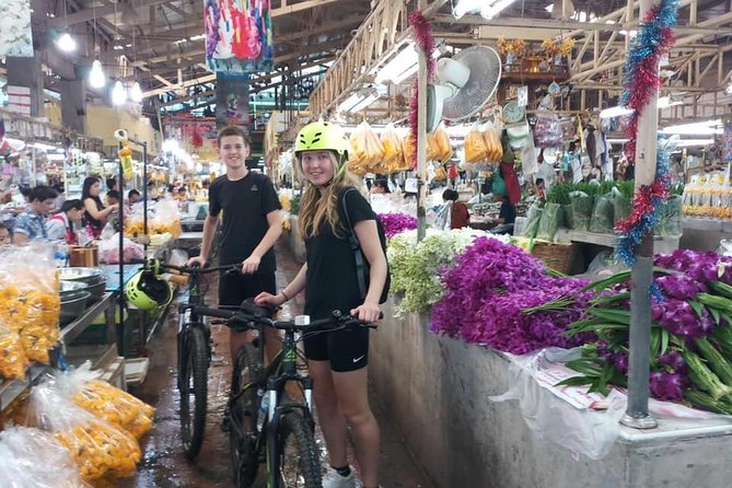 Bangkok City Bike Tour - Hotel-pickup & Lunch - The Flower Market as a Colorful Final Stop