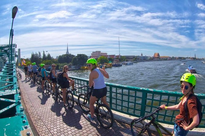 Bangkok City Bike Tour - Hotel-pickup & Lunch - What the Guides Add to the Ride
