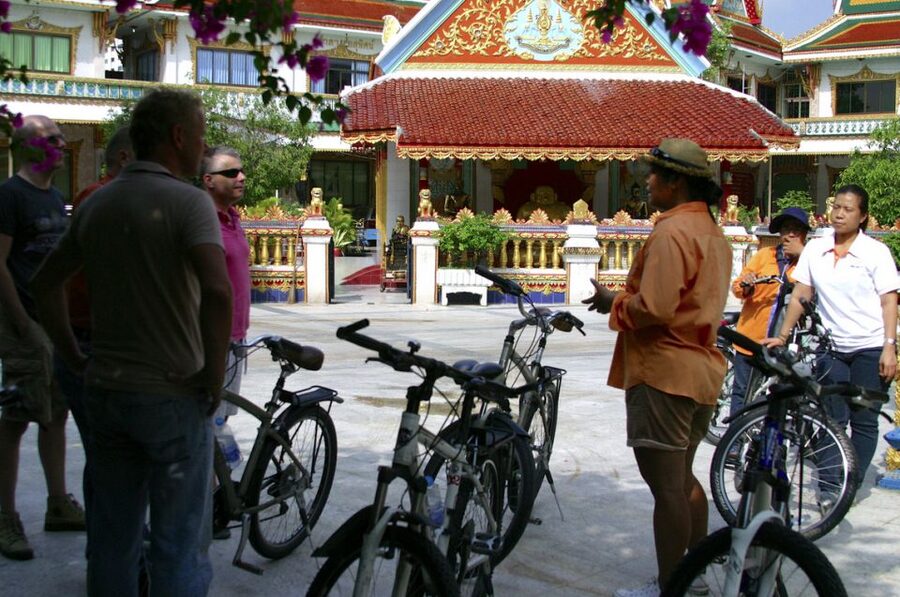 Bangkok: City Culture half-day Bike Tour - The Green Mile to Lumpini Park