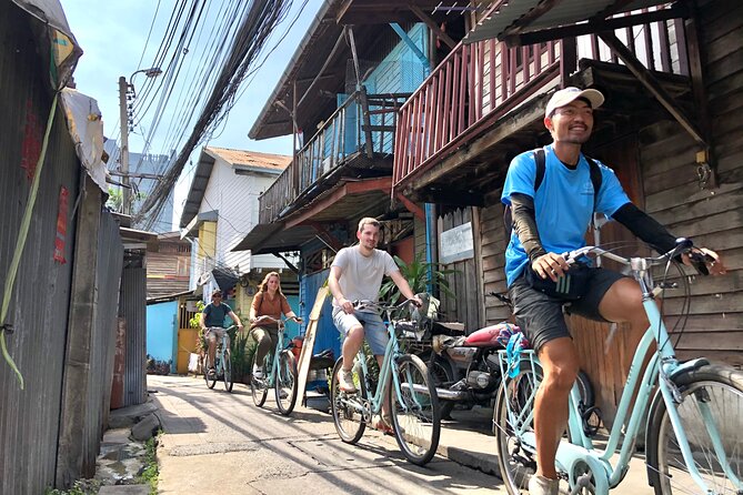 Bangkok Experiences Bike Tours-Backstreets and Hidden Gems - Wat Nak Prok adds a Thai-Chinese contrast