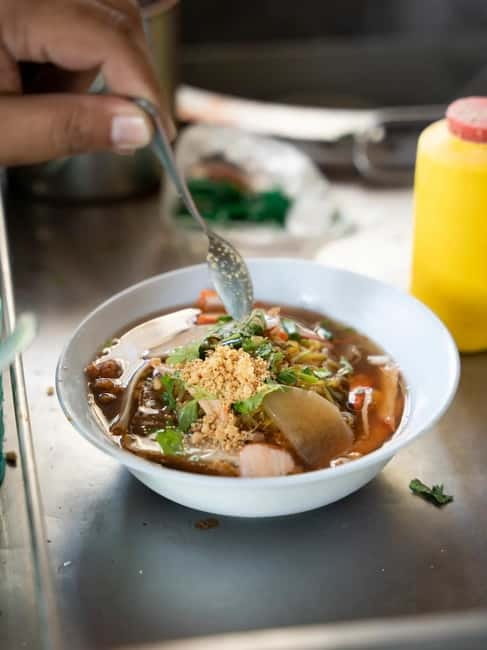 Bangkok: Must-Try Hidden Bike & Food Experience - Why this tour shows you a different Bangkok