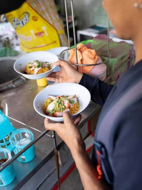 Bangkok: Must-Try Hidden Bike & Food Experience - First food stops, street stalls and bakery treats