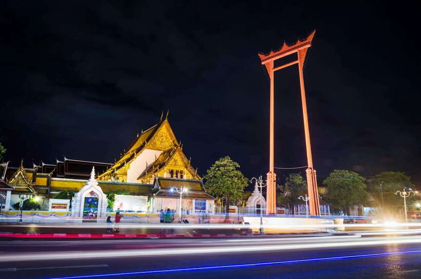 Bangkok: Night Bike Tour with Temples & Flower Market Visit - Is $35 good value?