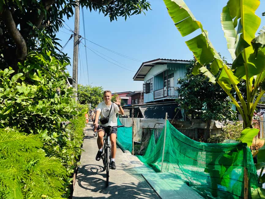 Bangkok: Temples, Canals & Local Life Bike Tour - Wutthakat, canals, and old neighborhood lanes