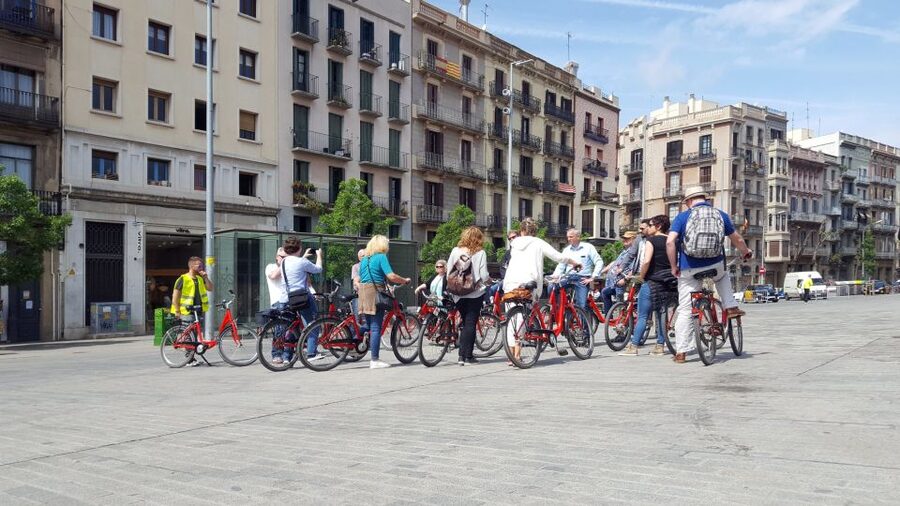 Barcelona: 3-Hour Bike Tour with Spanish Tapas - Tapas, wine, and cava at the finish