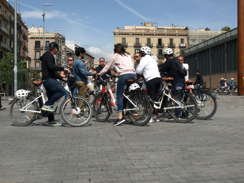 Barcelona 3 Hour Daily Electric Bike Tour - The guide makes the difference