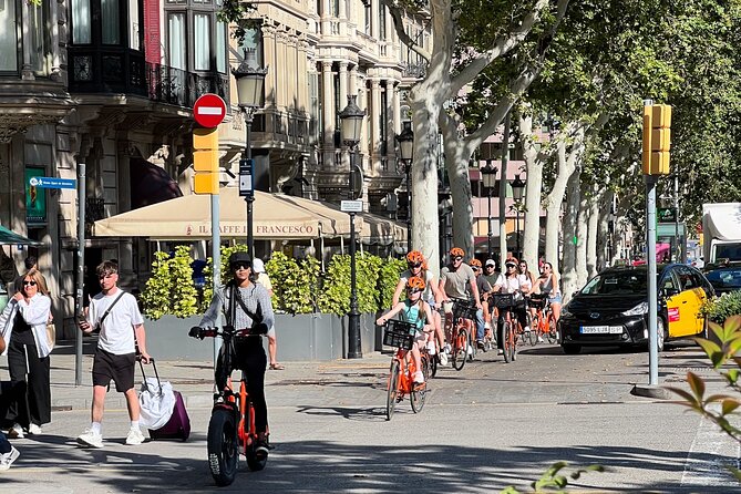 Barcelona Bike City Tours from Sagrada to the Sea with a Local - The Monumental area adds one last architectural stop