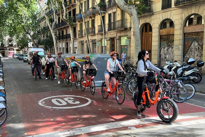 Barcelona Bike City Tours from Sagrada to the Sea with a Local - Sagrada Família sets the tone