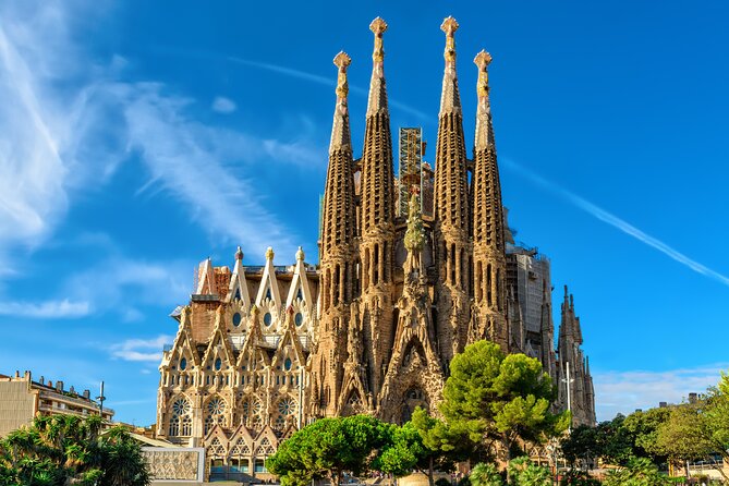 Barcelona Bike Highlights & Sagrada Familia Small Group Tour - Why this Barcelona bike tour works