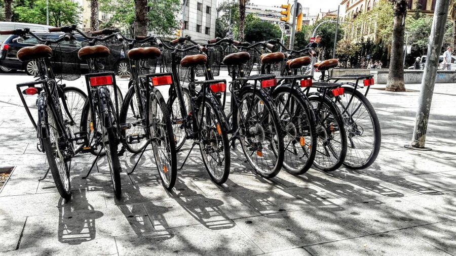 Barcelona: Bike Rental with Delivery and Pickup - Key points to know before booking