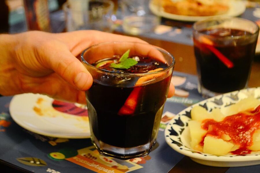 Barcelona Bike Tour by Night with Cava - Starting among Barcelona’s oldest streets