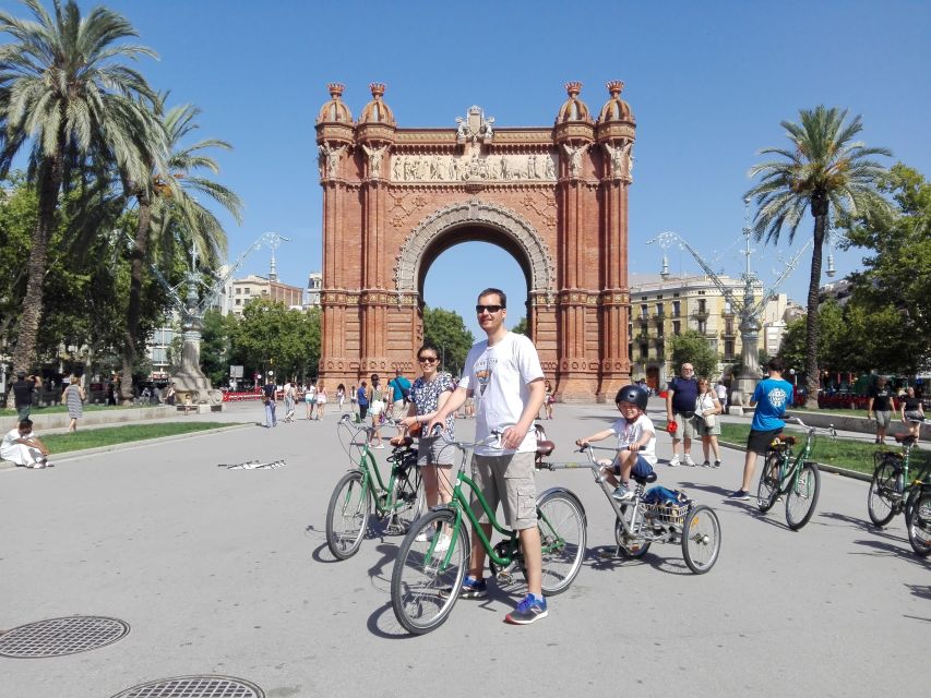 Barcelona: Bike Tour for Families - Key points at a glance