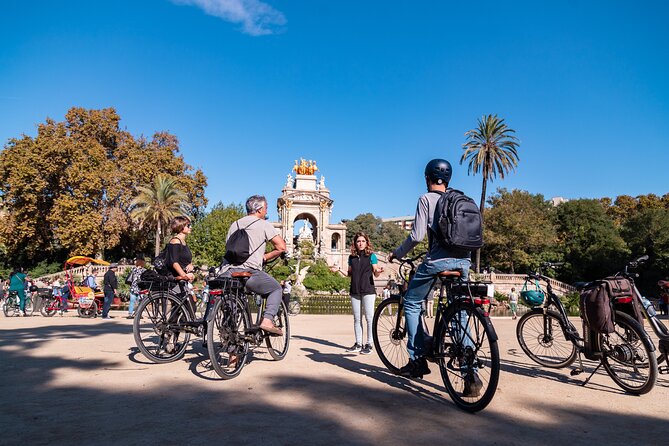 Barcelona Bike tour, Gaudí houses or beach bike or eBike tour - Gothic Quarter: Barcelona’s medieval opening scene