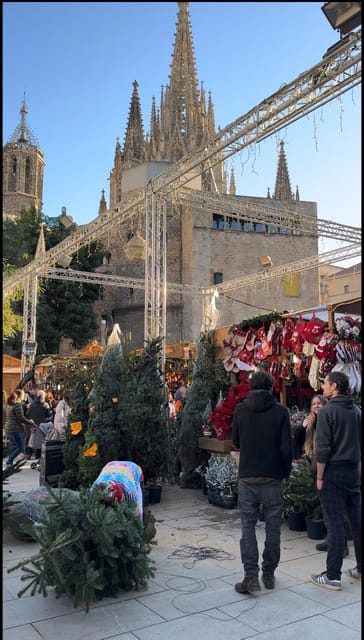 Barcelona: Christmas Lights and Markets Bike Tour - What the guides add to the ride