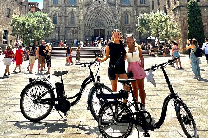 Barcelona E-Bike Photography Tour - Paseo de Gracia and Gaudi’s two famous houses