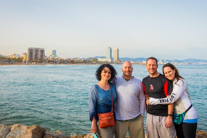 Barcelona E-Bike Photography Tour - Columbus Monument and the waterfront