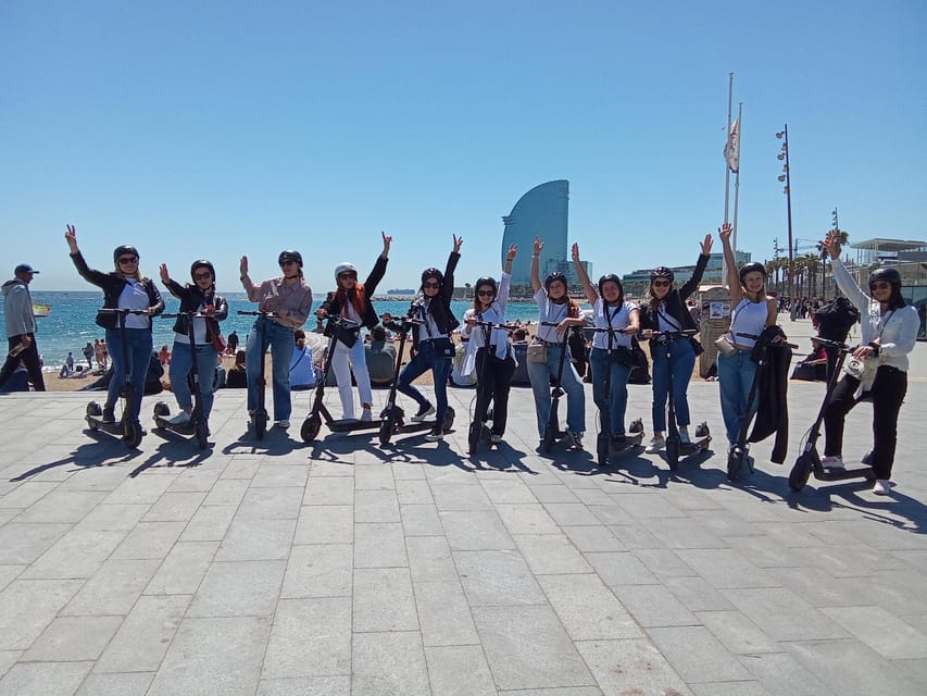 Barcelona: e-scooter and Bike tour - From El Cap de Barcelona to the Columbus Monument