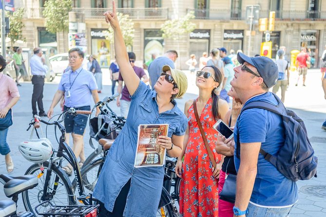 Barcelona eBike Small Group Tour with entrance to Sagrada Familia - Key points at a glance