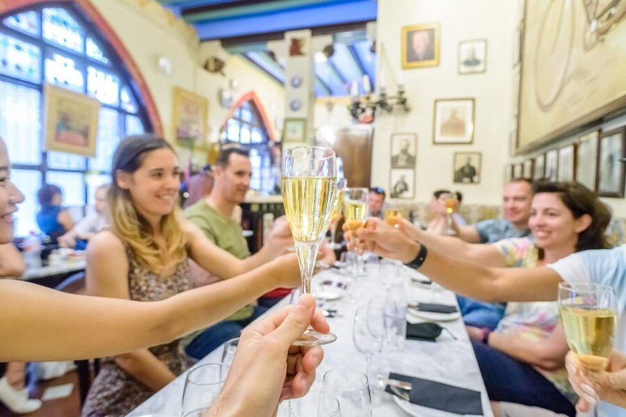 Barcelona eBike Tour with Wine and Tapas Experience - Starting in the Old City and learning the bike