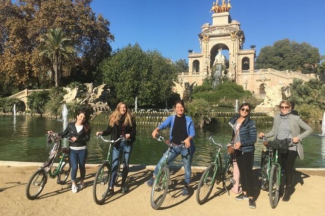 Barcelona Evening Small Group Bike Tour with Cava | with Private Option - Starting at the Inner Harbor and Barceloneta Beach