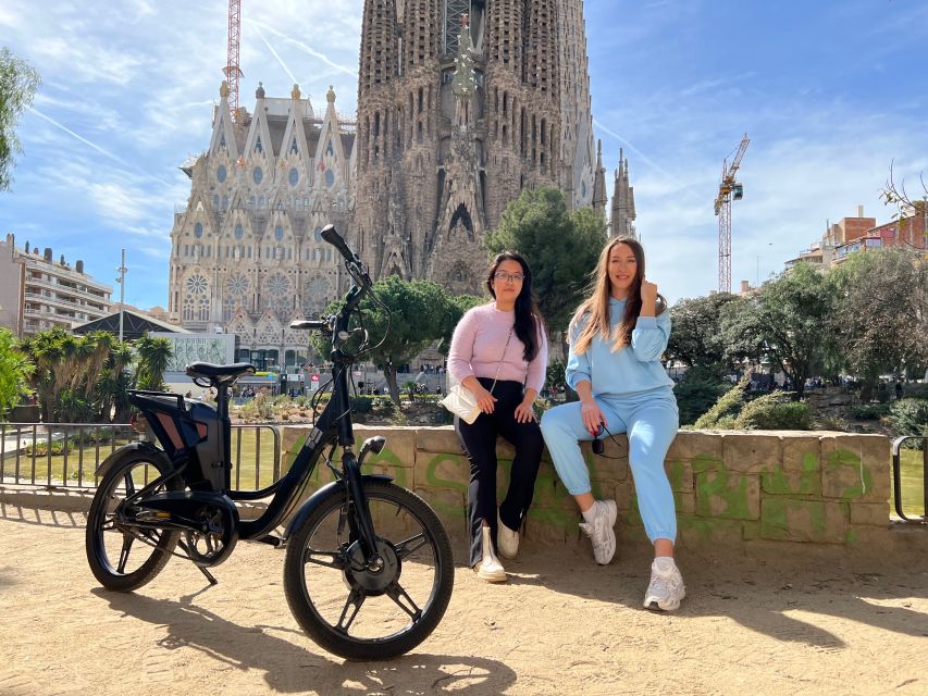 Barcelona: Gaudi Guided E-Bike Tour - A flexible route, not a fixed checklist