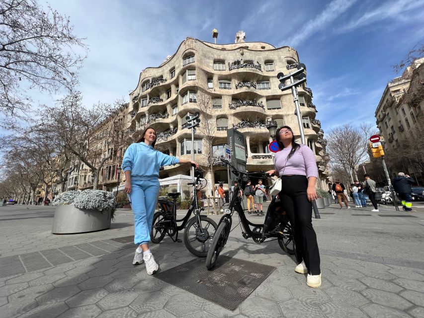 Barcelona: Gaudi Guided E-Bike Tour - E-bike, Segway, or e-scooter?