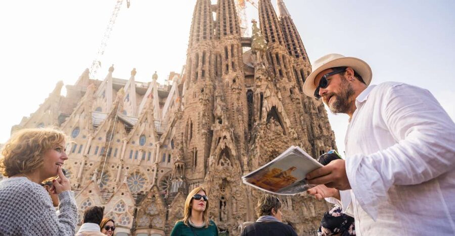 barcelona: Gaudi Highlights eBike tour - Why an eBike is a smart way to see Gaudí
