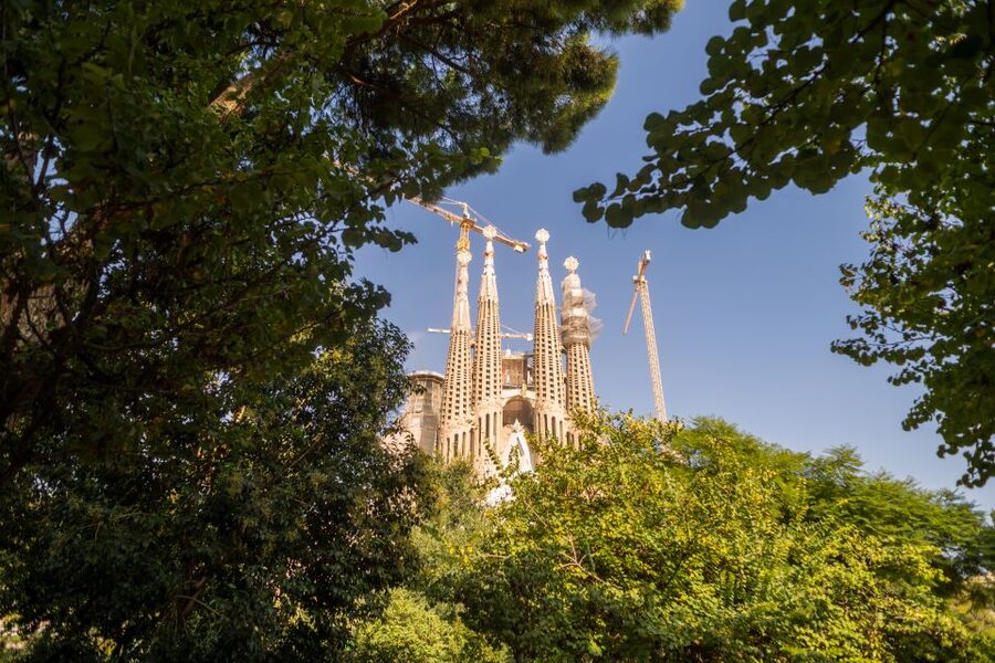 barcelona: Gaudi Highlights eBike tour - Passeig de Gràcia and the modernist houses