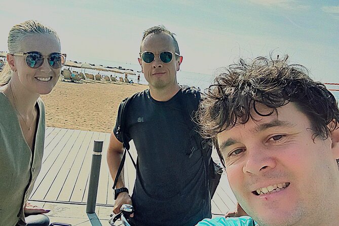 Barcelona Highlights Bike Tour - Why a bike is a good fit for Barcelona