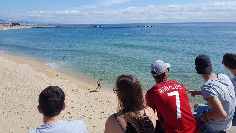 Barcelona Highlights Bike Tour - What the guide adds to the ride