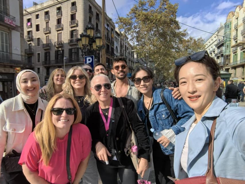 Barcelona: Private 5 Neighborhoods Tour by Electric Bike - Why the private format matters