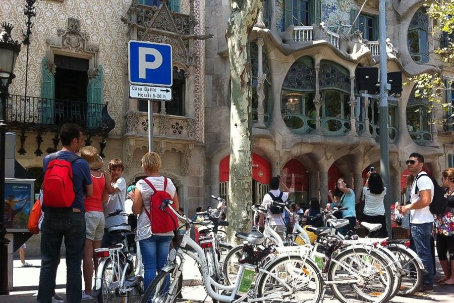 Barcelona: Private 5 Neighborhoods Tour by Electric Bike - Rambla del Raval and Barcelona’s mixed city life