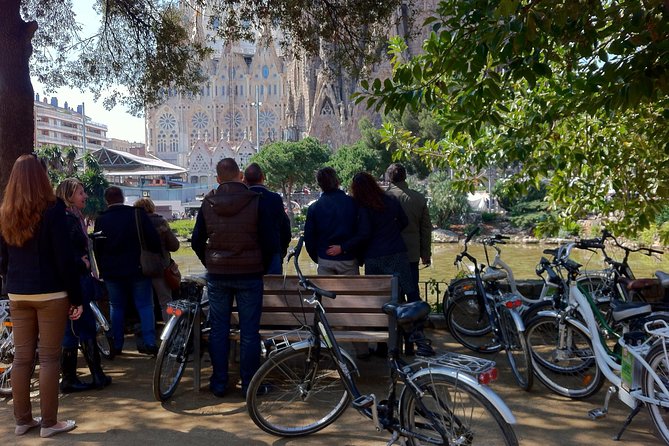 Barcelona Private Bike Tour - Port Vell and La Barceloneta by bike
