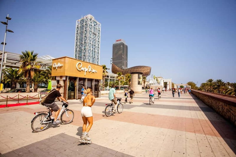 Barcelona: Private Group Bike Tour - Through Barceloneta and the old port
