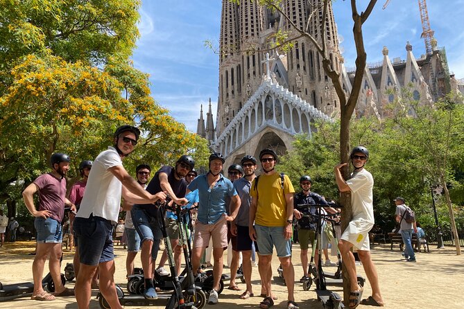 Barcelona Sagrada familia Electric Scooter or E-Bike Tour - Why two wheels work well in Barcelona
