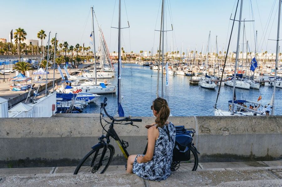 Barcelona: Sagrada Familia or City Tour by Bike or eBike - Port Olimpic and the waterfront route