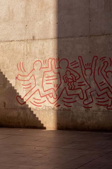 Barcelona | StreetArt Bike Tour Moco Museum - Why this street art route is different