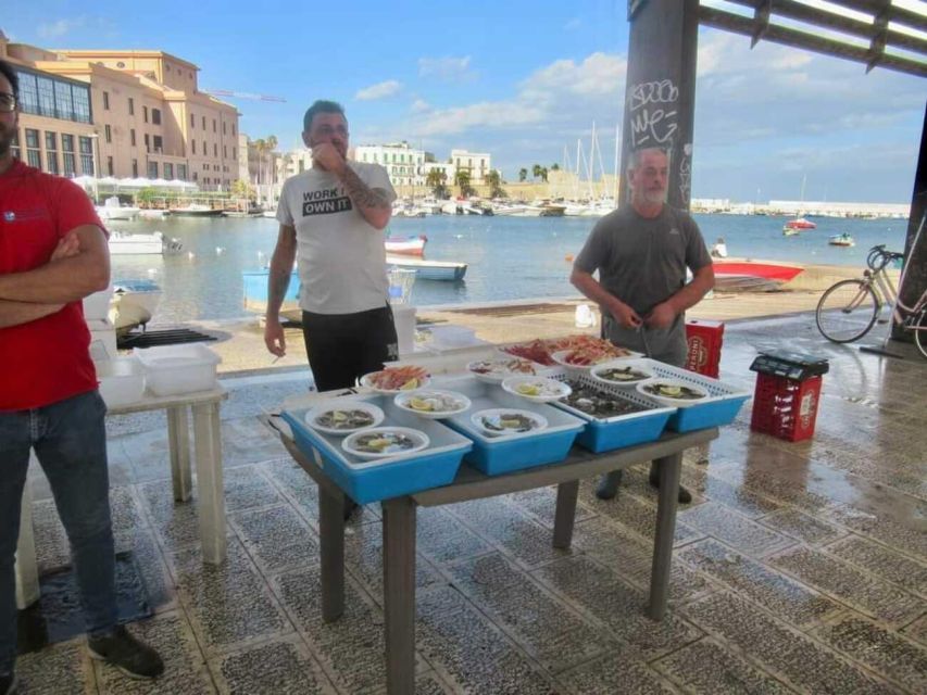 Bari: Guided e-bike tour of seafront & old town - Entering Bari Vecchia by e-bike