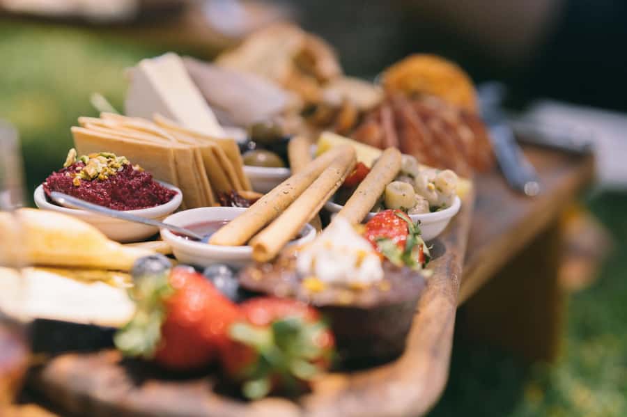 Barossa Valley: Gourmet Food and Wine E-Bike Tour - Lunch at Yalumba and wine straight from the barrel