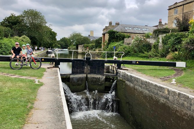 Bath 'City' Cycle Tour - Starting at Broadway Court on a practical city bike