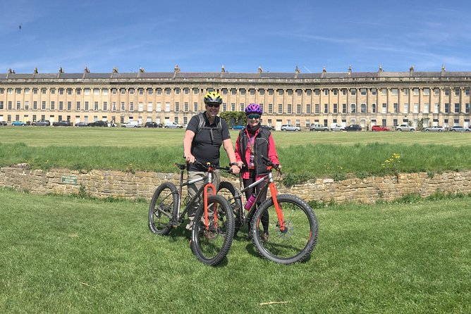 Bath 'City' Cycle Tour - The Royal Crescent, Queen Square, and Circus