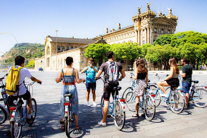 Beach Bike Tour Barcelona - Vila Olímpica and Ciutadella Park