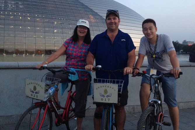 Beijing Highlights-Private Beijing Bike Tour - Why a bicycle works so well in nighttime Beijing