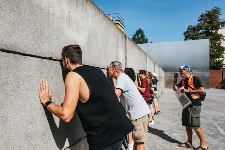 Berlin: Cold War & Berlin Wall History Guided Bike Tour - Price, value, and who should book
