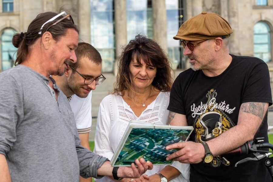 Berlin: E-Bike Tour of the Berlin Wall and Mitte Highlights - The Holocaust Memorial and Berlin’s harder history