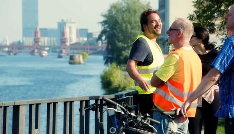 Berlin: Experience the Alternative Kreuzberg on a Bike Tour - CarLoft Modul, Maybachufer, and the canal ride