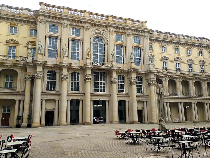 Berlin: From East to West & Wall Tour by Bike with a Guide - Nikolaiviertel, Alte Münze, and the Berlin Palace