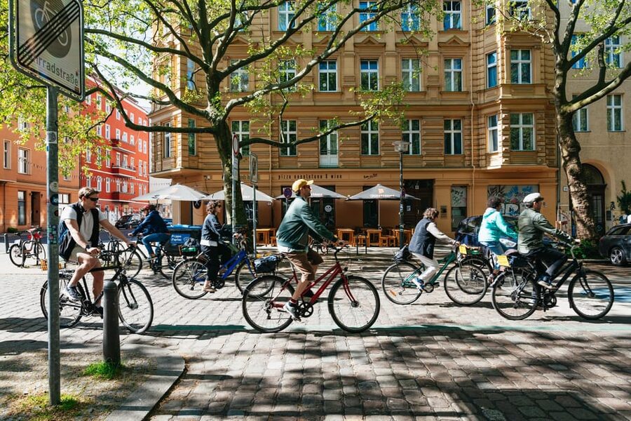 Berlin: Green City Guided Bike Tour - Weather, equipment, and small practical details